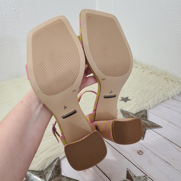 Gianni Bini Maileigh Checkered Satin Ankle Strap Block Heels green pink size 8.5 - Picture 6 of 7